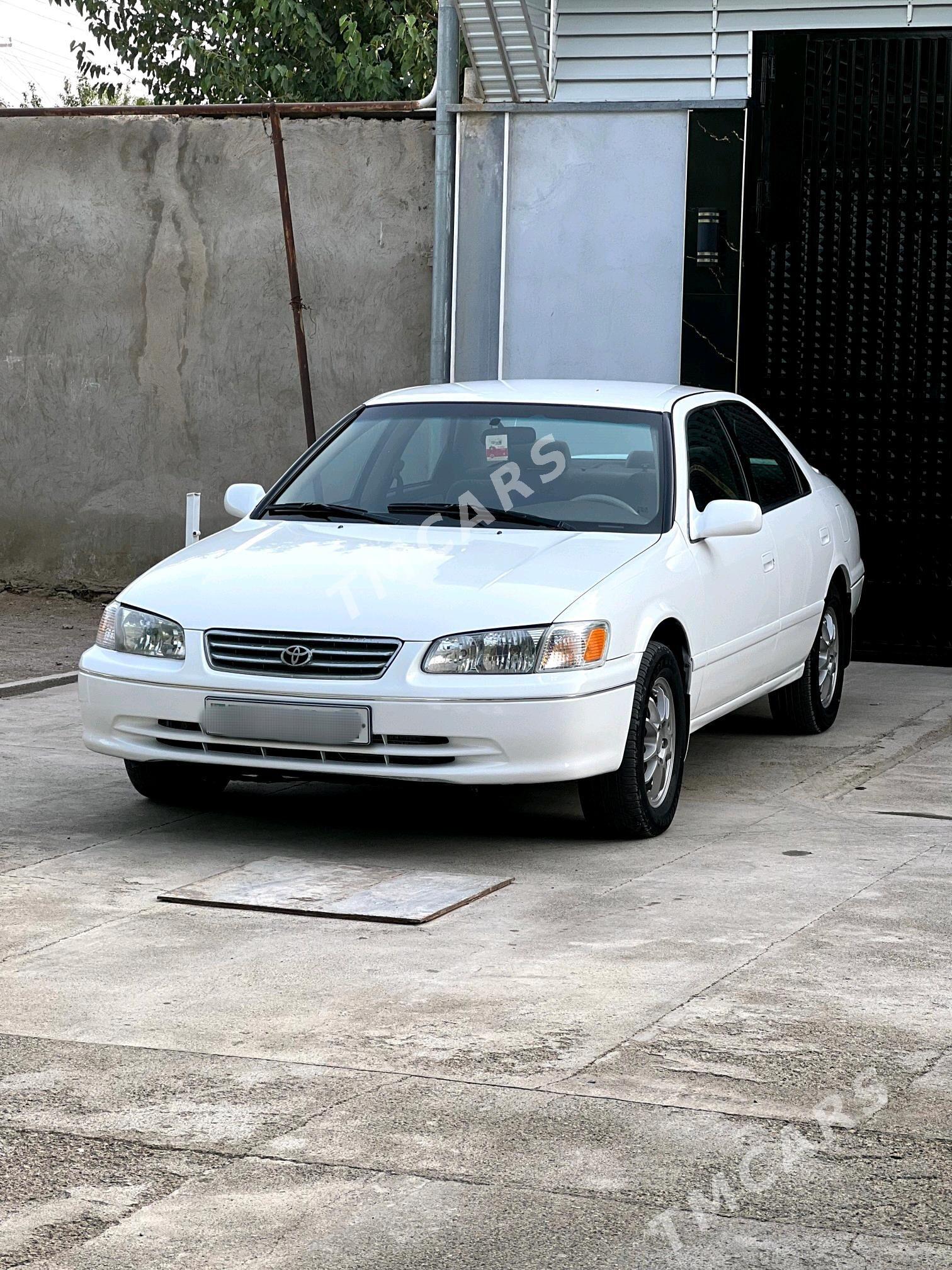 Toyota Camry 2000 - 118 000 TMT - Теджен - img 2