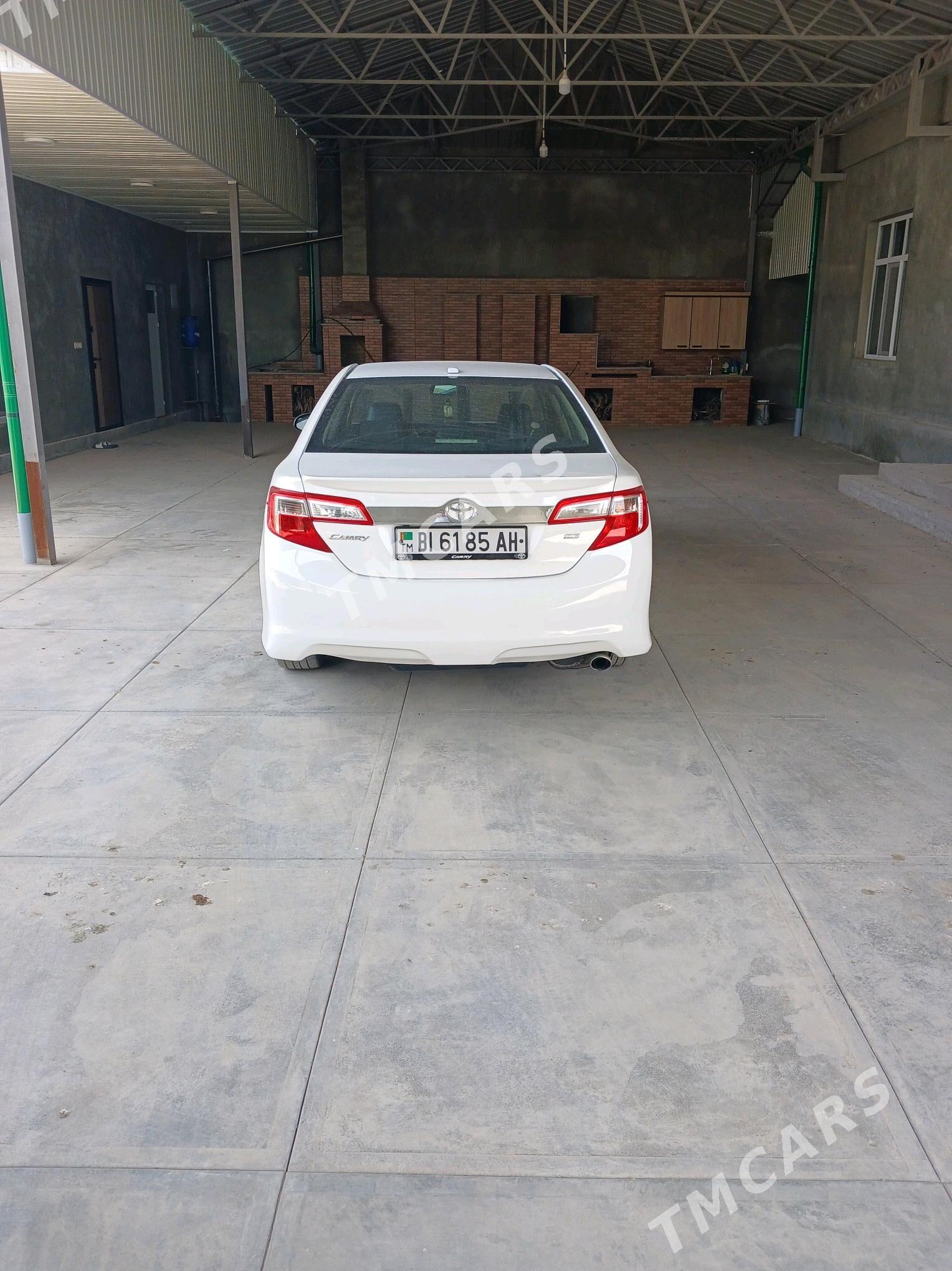 Toyota Camry 2012 - 189 000 TMT - Gökdepe - img 2