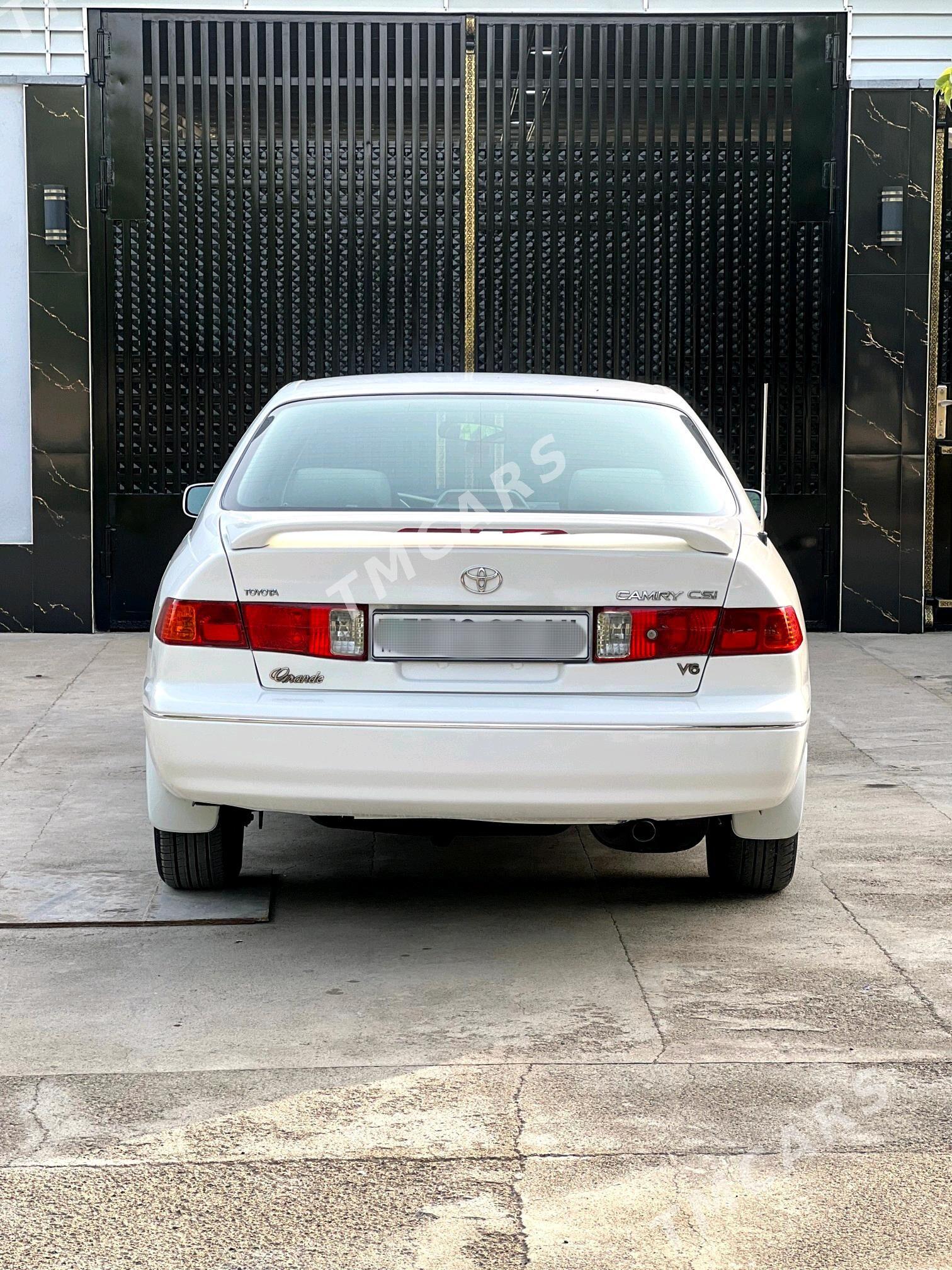 Toyota Camry 2000 - 118 000 TMT - Теджен - img 6
