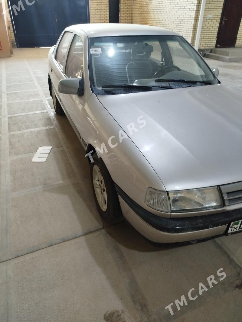 Opel Vectra 1990 - 39 000 TMT - Мары - img 6