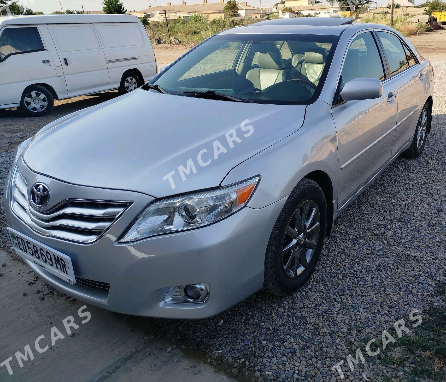 Toyota Camry 2009 - 230 000 TMT - Байрамали - img 4