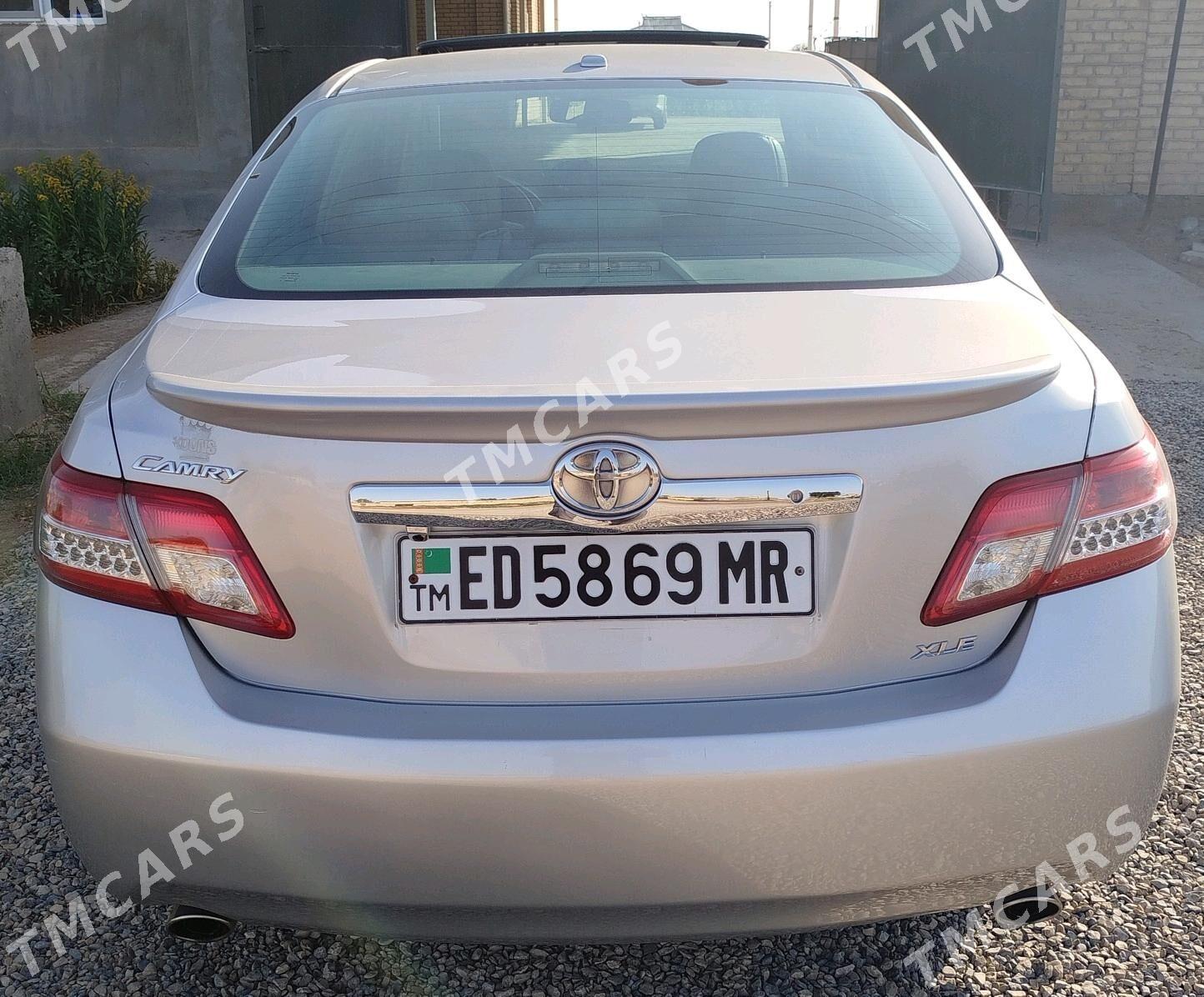 Toyota Camry 2009 - 230 000 TMT - Байрамали - img 2