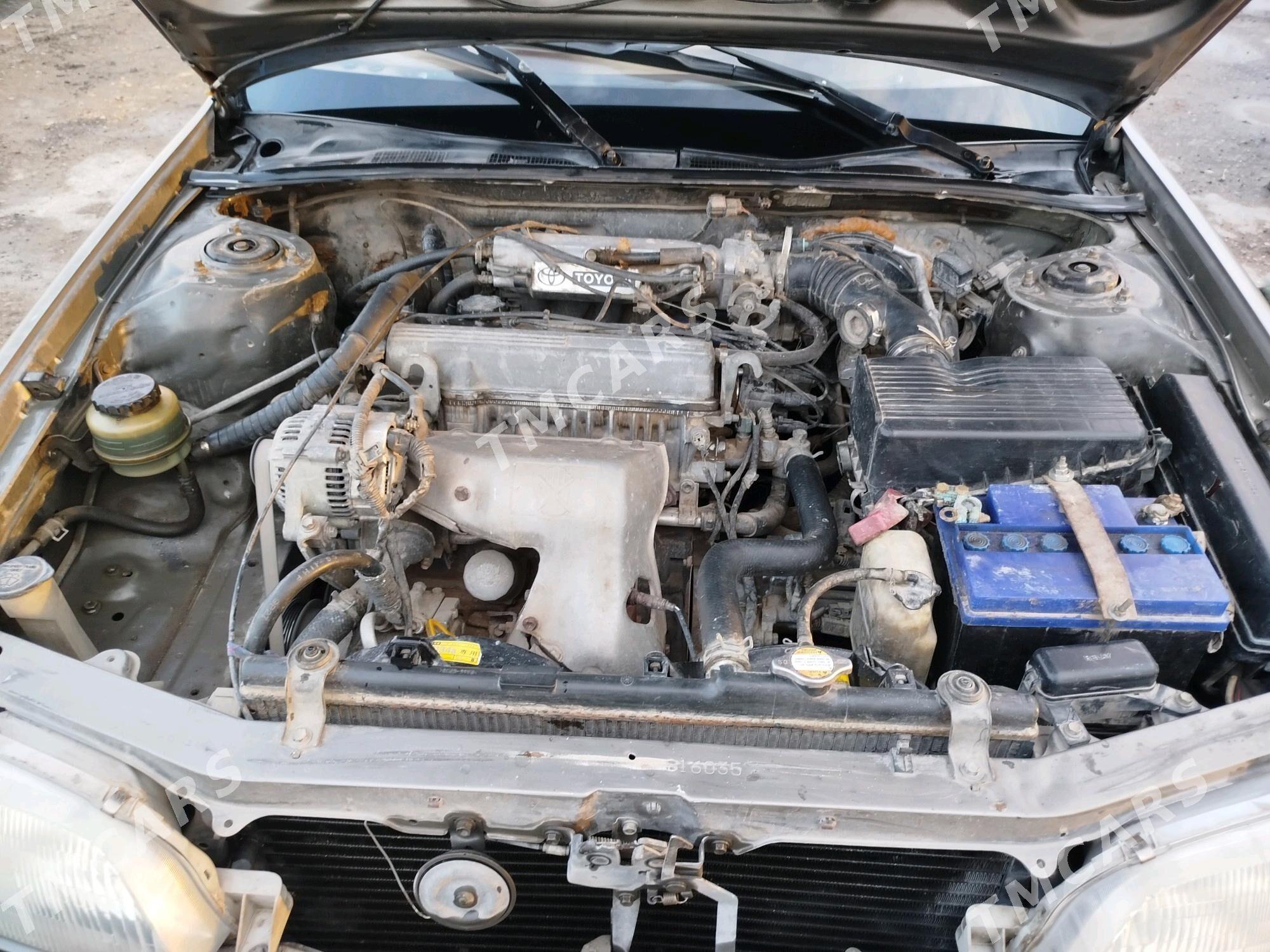 Toyota Vista 1994 - 52 000 TMT - Туркменабат - img 2
