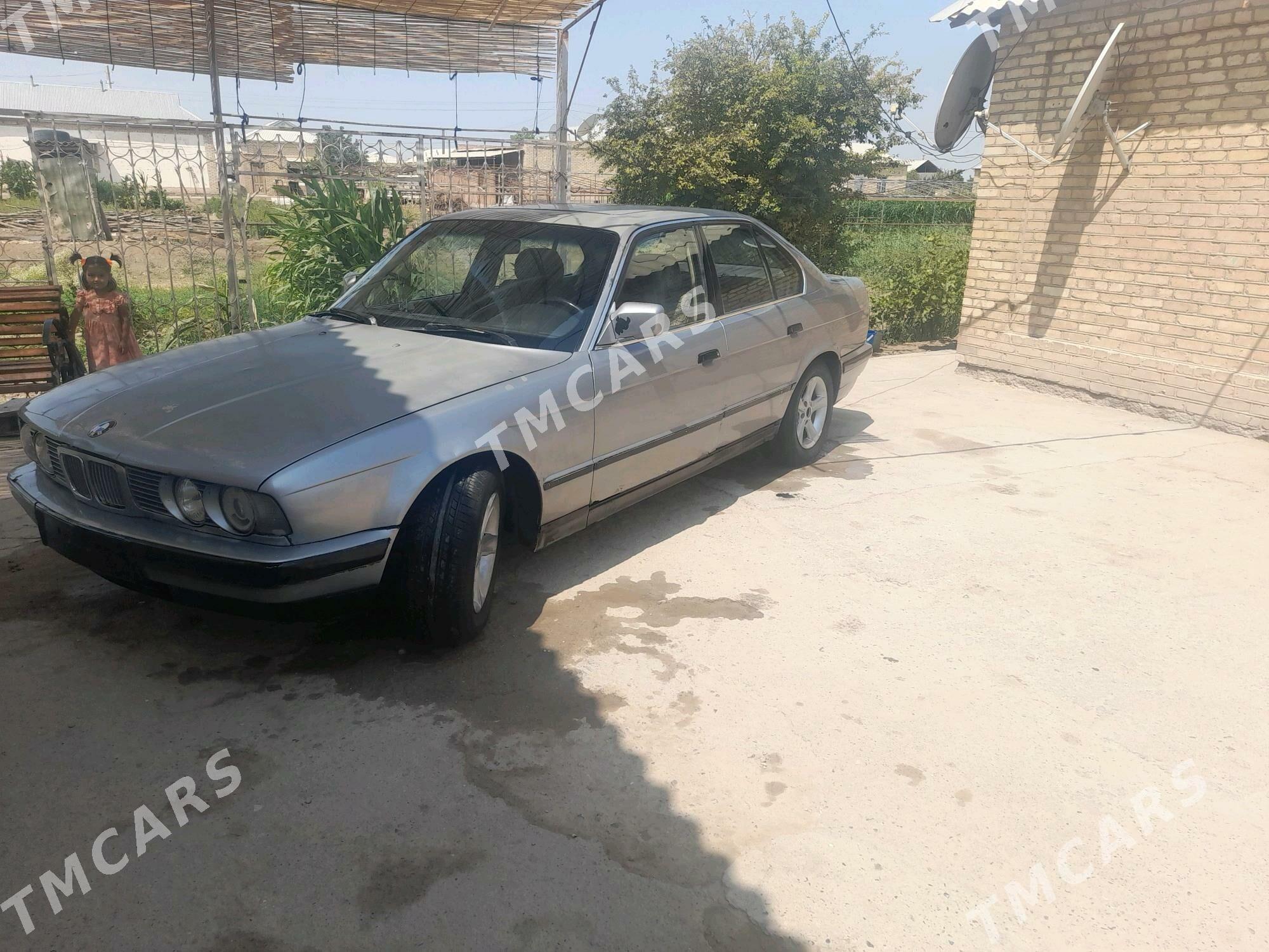 BMW 525 1990 - 26 000 TMT - Мары - img 5