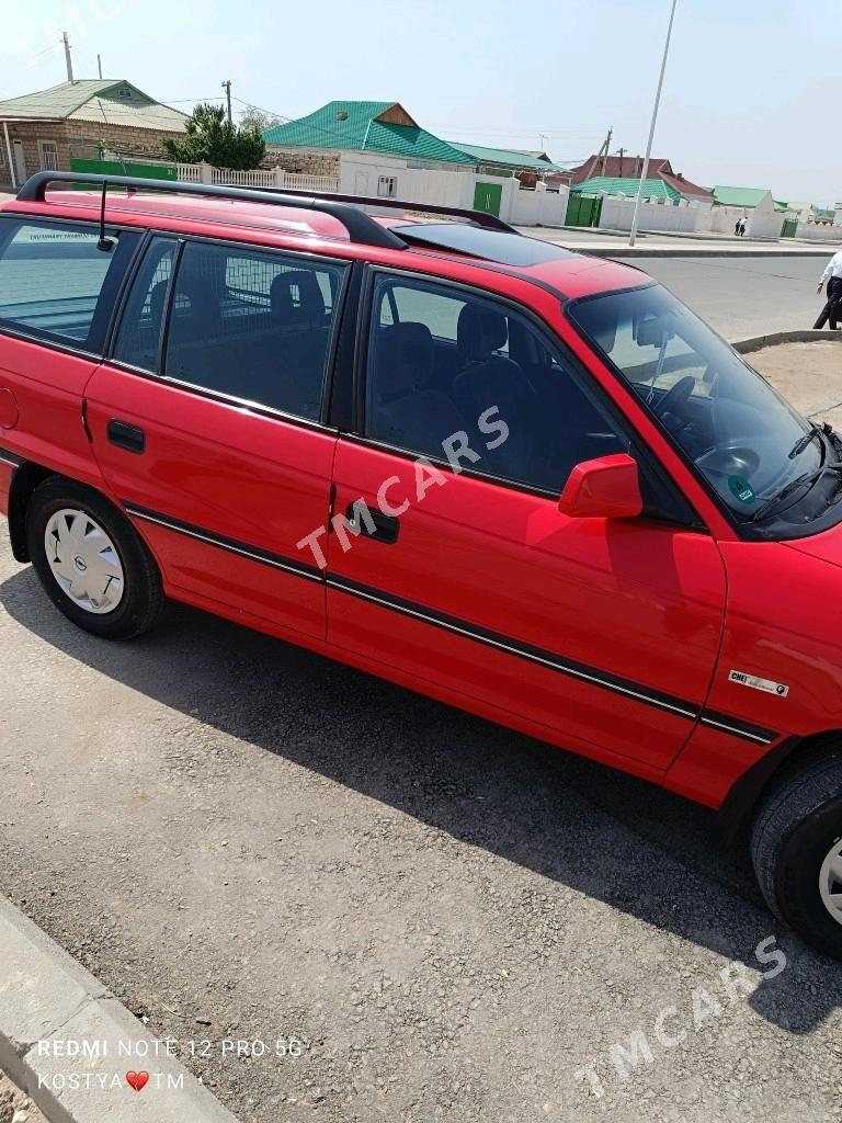 Opel Astra 1994 - 50 000 TMT - Jebel - img 6