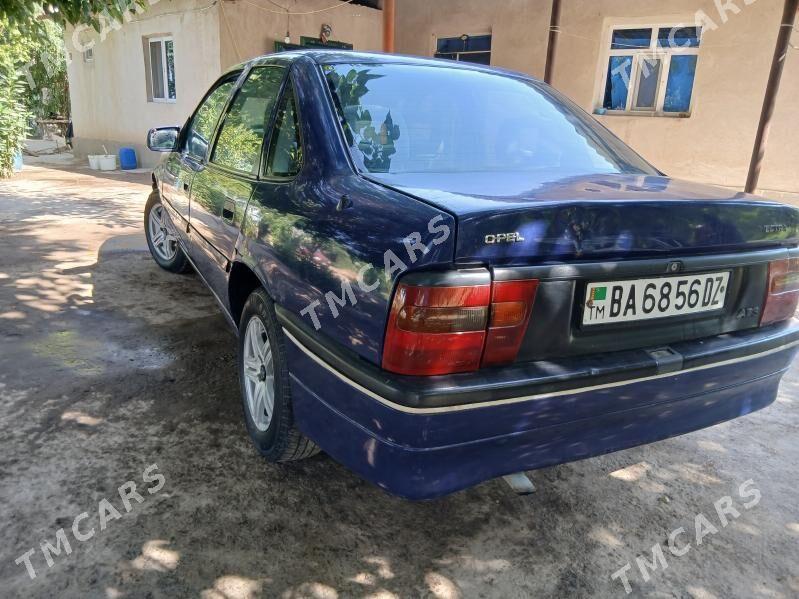 Opel Vectra 1992 - 27 000 TMT - Губадаг - img 3