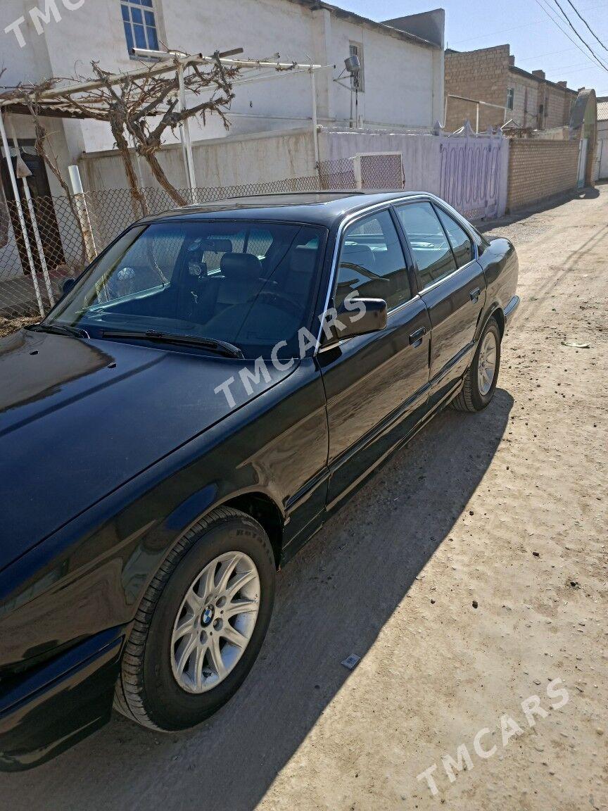 BMW 535 1992 - 50 000 TMT - Baýramaly - img 10