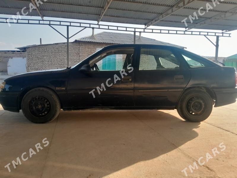 Opel Vectra 1994 - 24 000 TMT - Кака - img 3