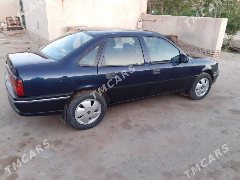 Opel Vectra 1994 - 45 000 TMT - Гороглы (Тагта) - img 4