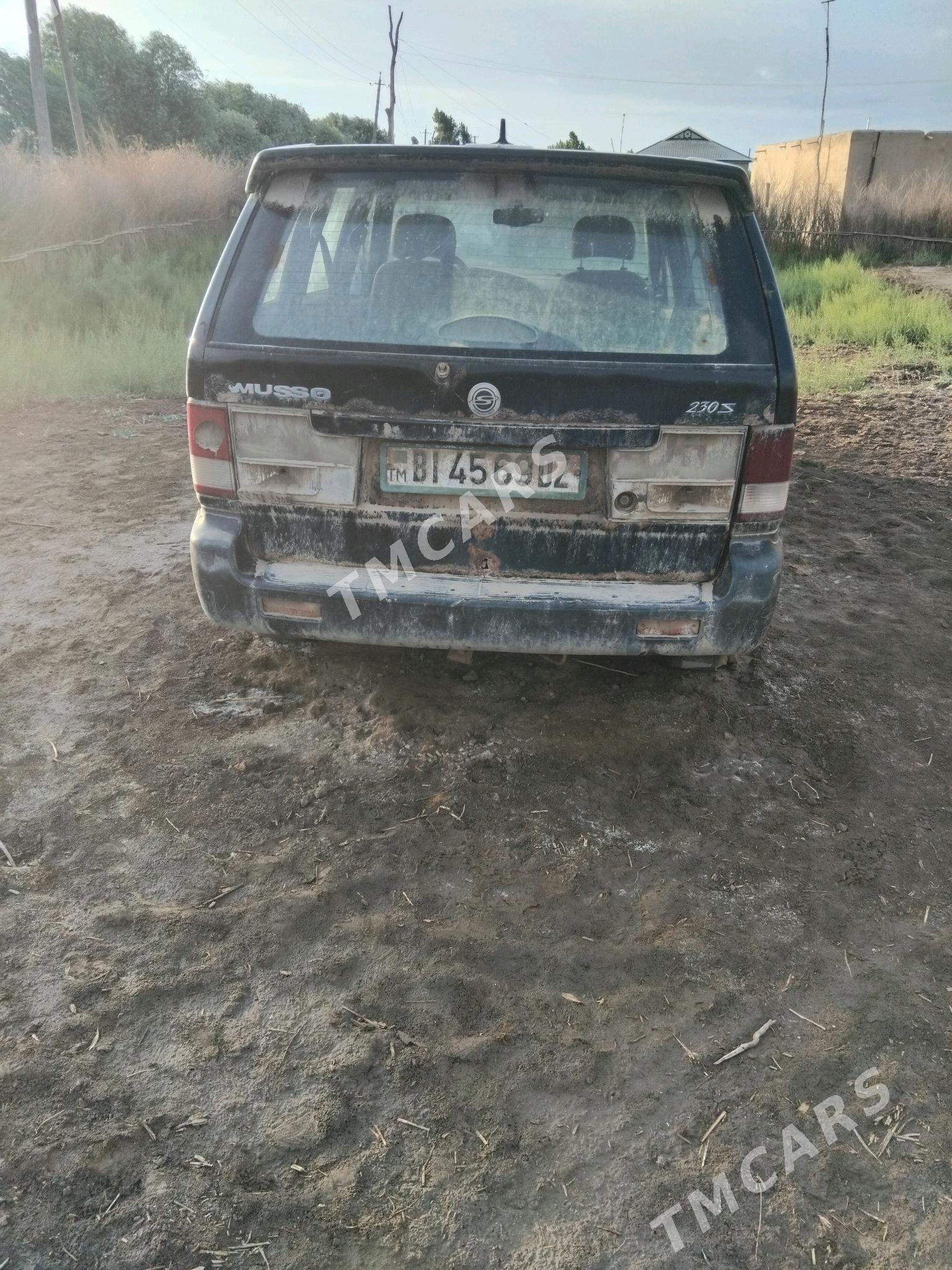 SsangYong Musso 2003 - 30 000 TMT - Türkmenbaşy etr. - img 3