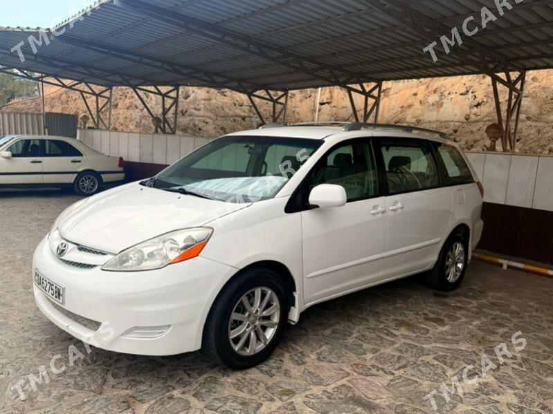 Toyota Sienna 2008 - 210 000 TMT - Türkmenbaşy - img 3