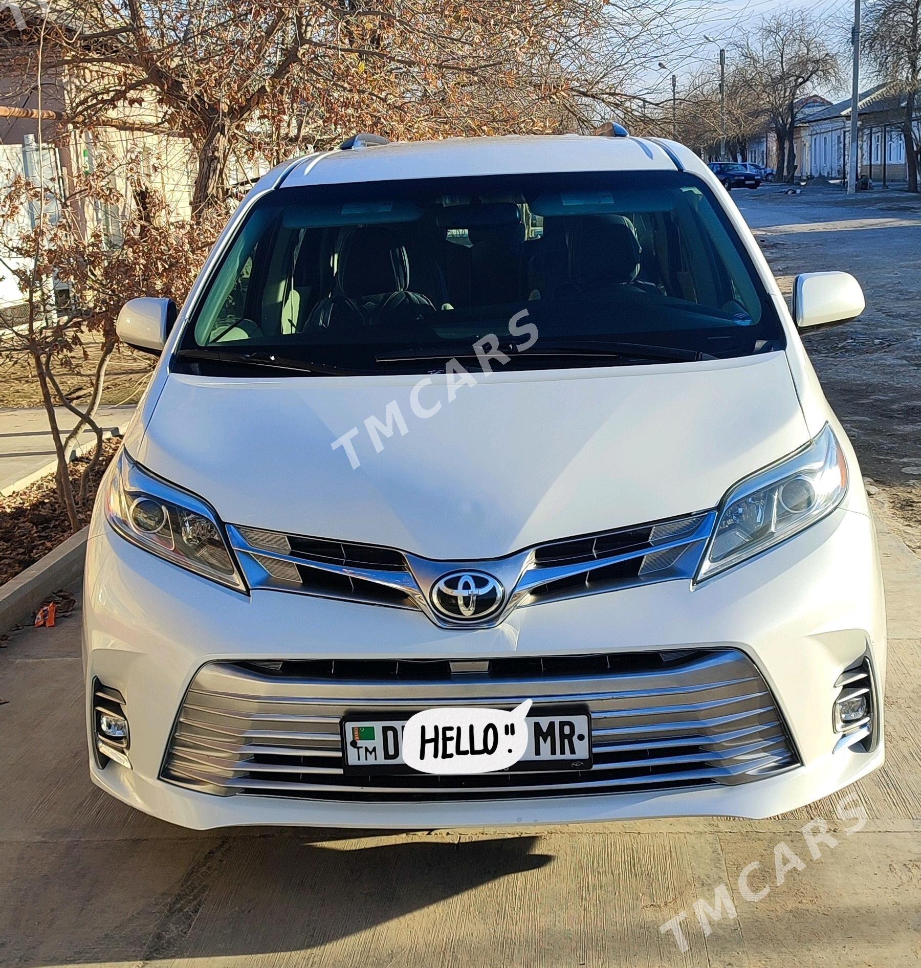 Toyota Sienna 2020 - 345 000 TMT - Baýramaly - img 3