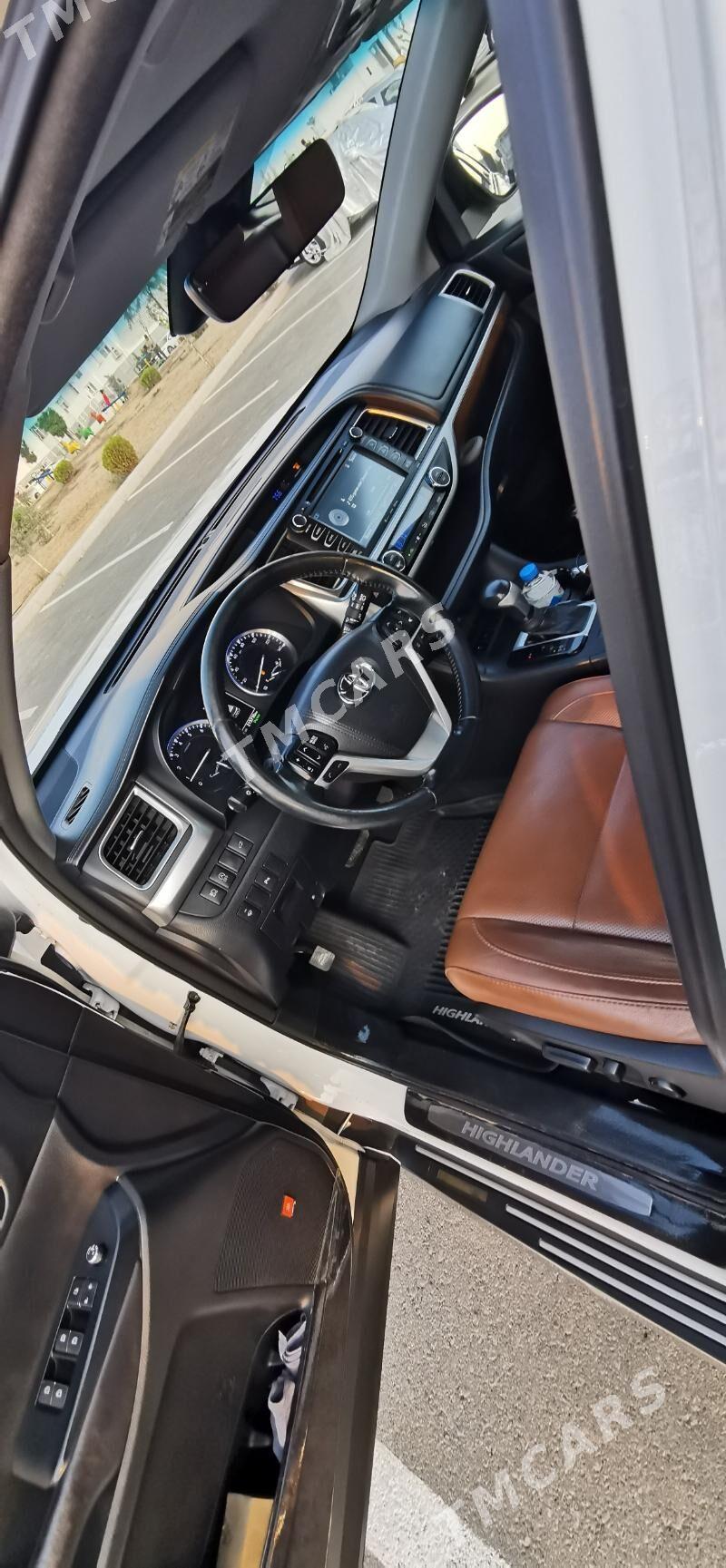 Toyota Highlander 2017 - 448 000 TMT - Aşgabat - img 5