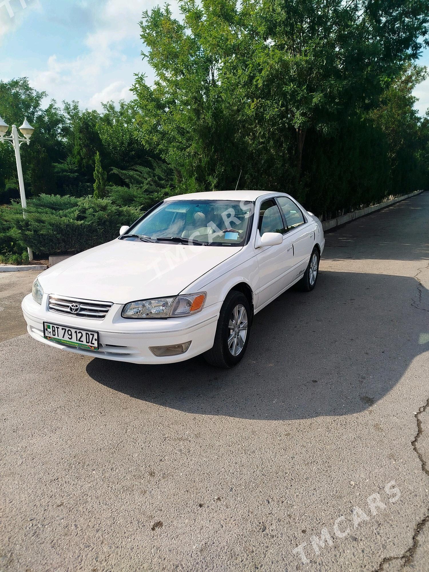 Toyota Camry 1998 - 110 000 TMT - Дашогуз - img 2