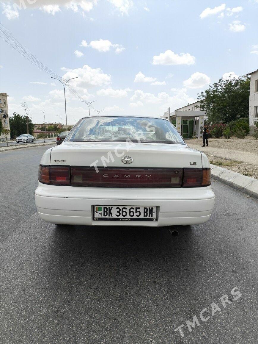 Toyota Camry 1994 - 97 000 TMT - Balkanabat - img 3