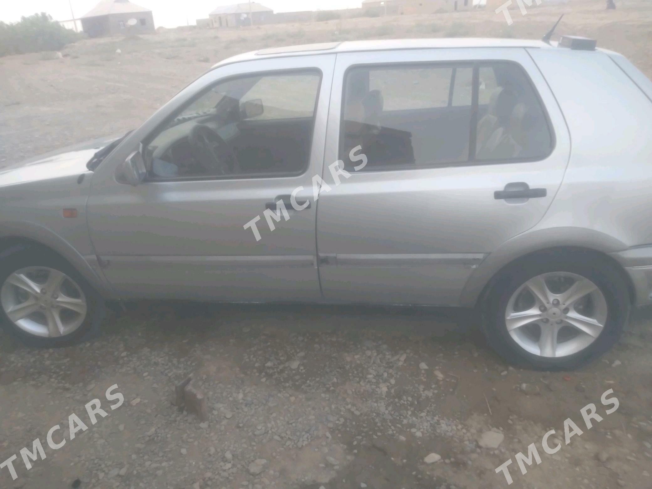Volkswagen Golf 1998 - 30 000 TMT - Мары - img 3