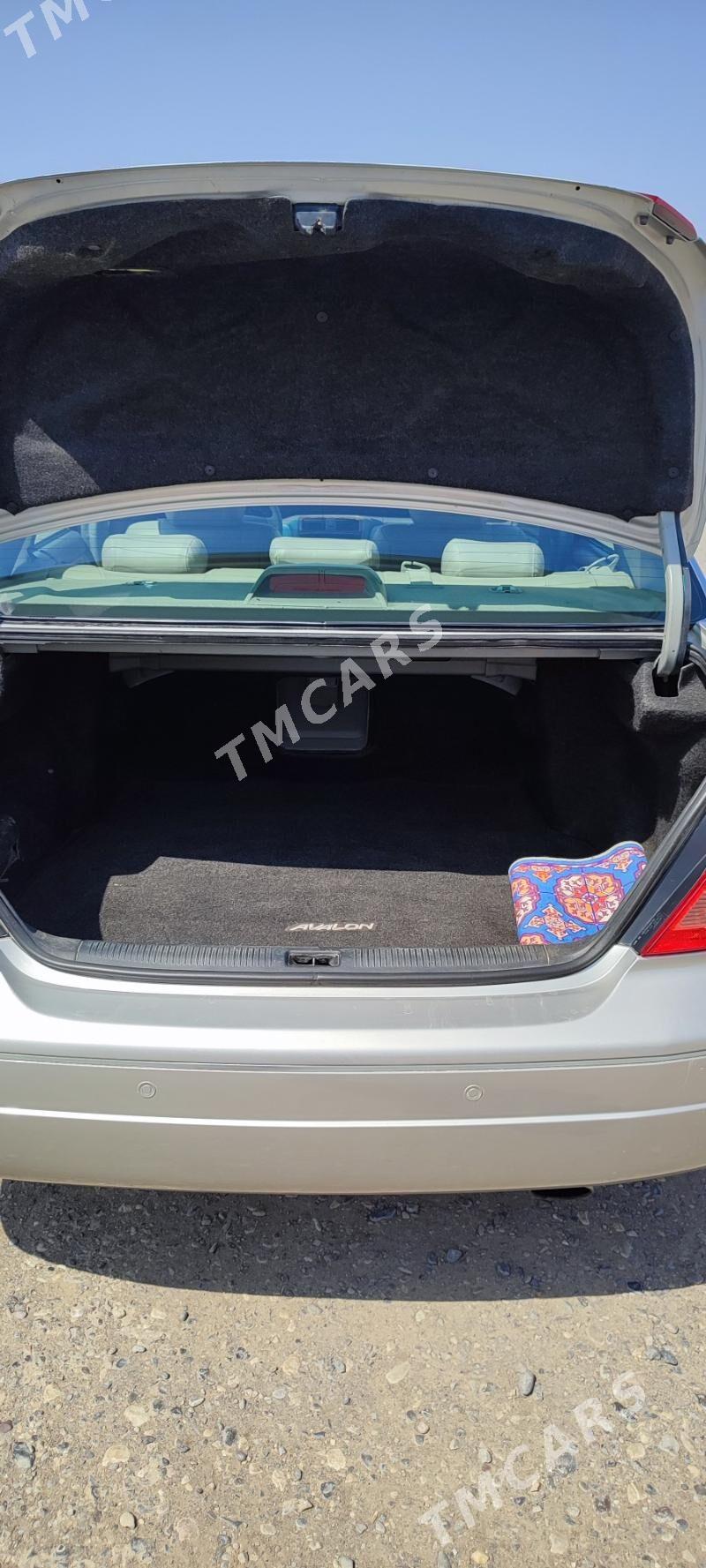 Toyota Avalon 2004 - 218 000 TMT - Ёлётен - img 2