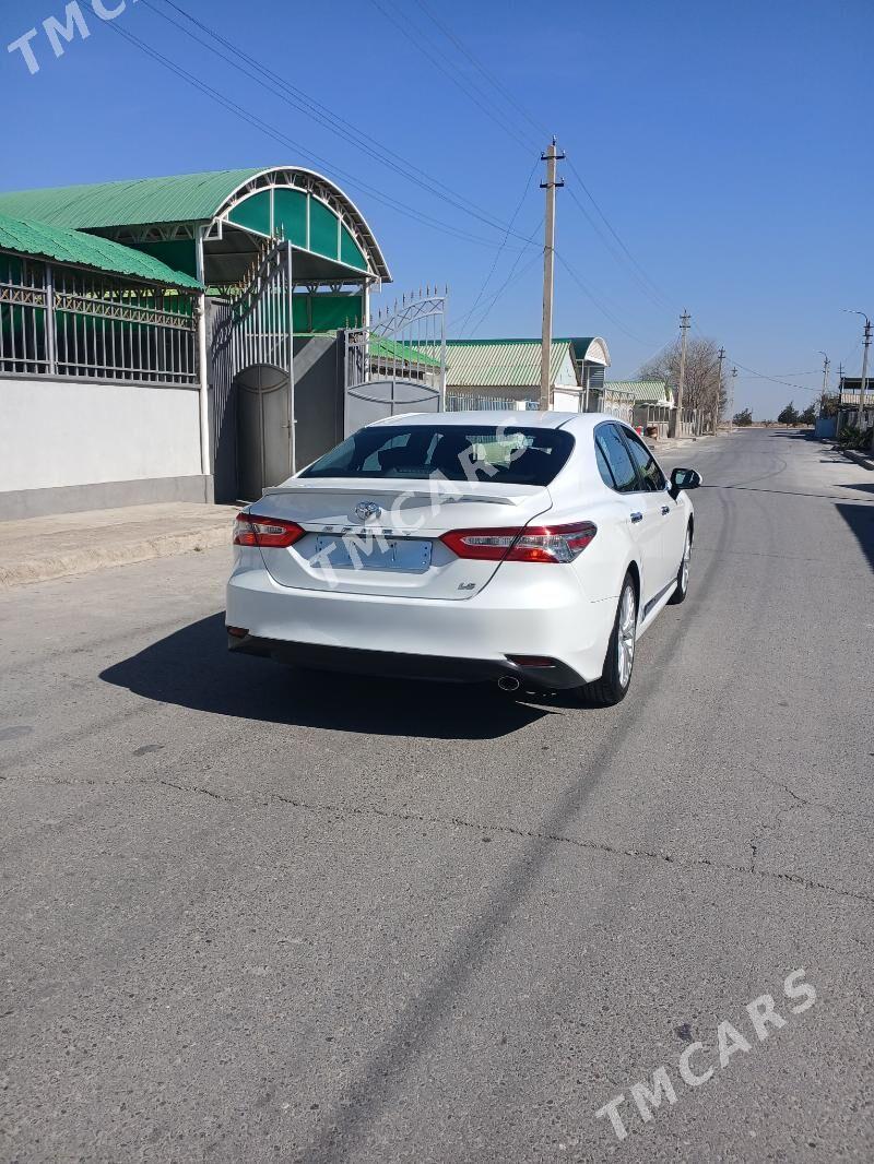 Toyota Camry 2018 - 275 000 TMT - Herrikgala - img 5