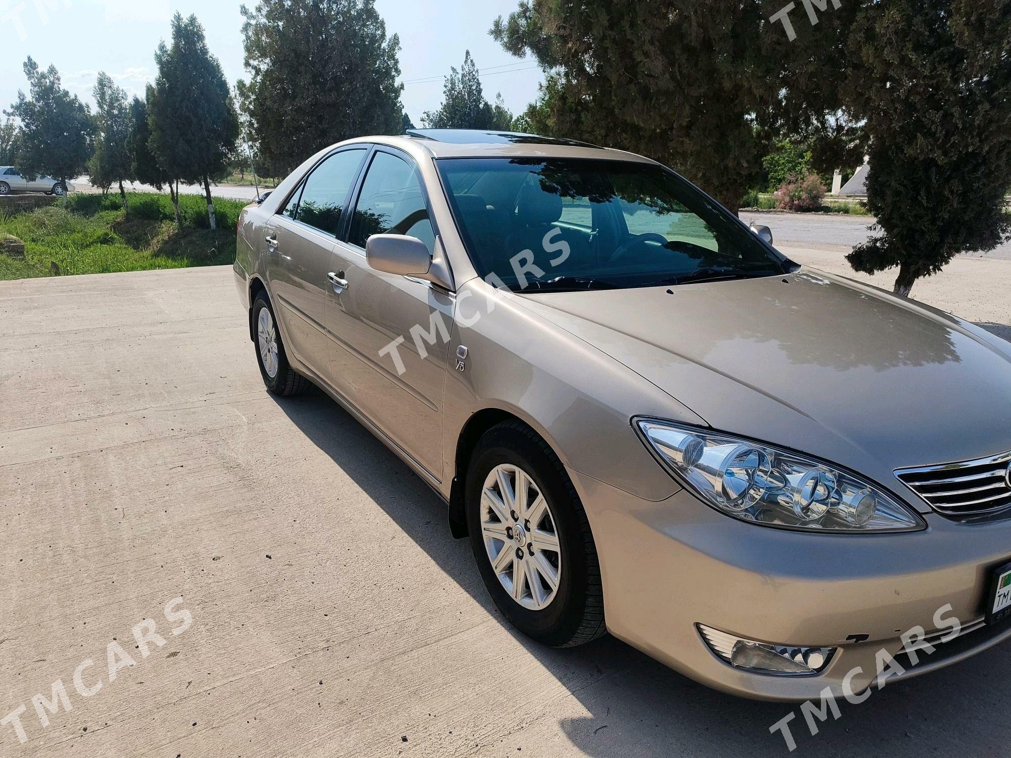 Toyota Camry 2002 - 190 000 TMT - Halaç - img 4