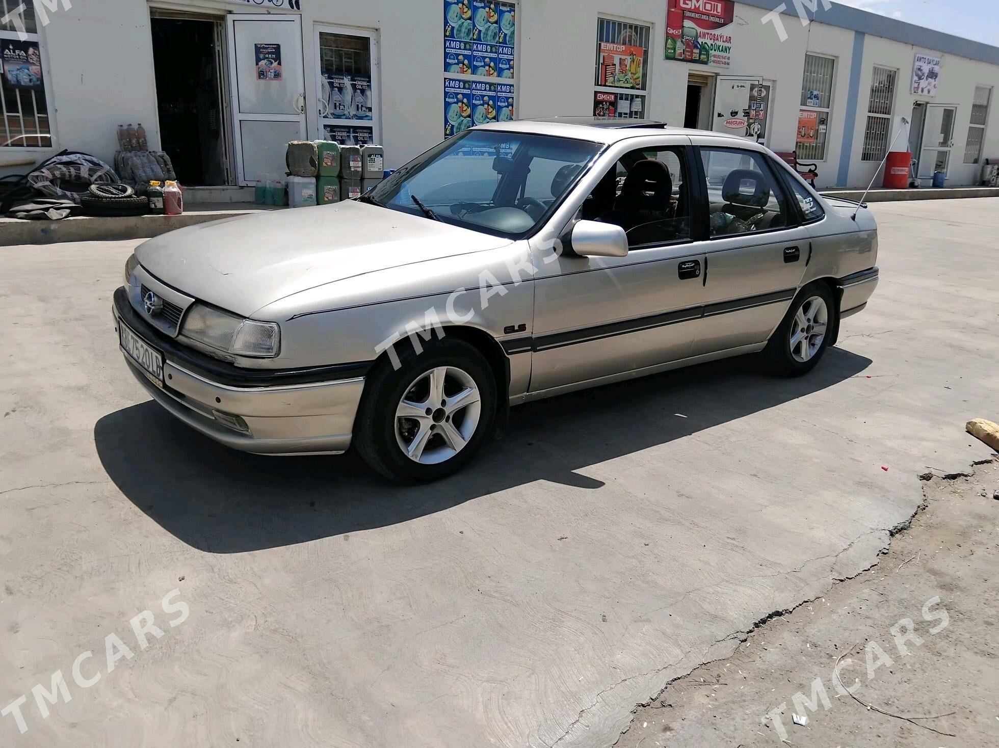 Opel Vectra 1989 - 25 000 TMT - Saýat - img 2