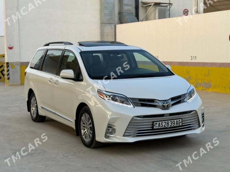 Toyota Sienna 2018 - 410 000 TMT - Ашхабад - img 5