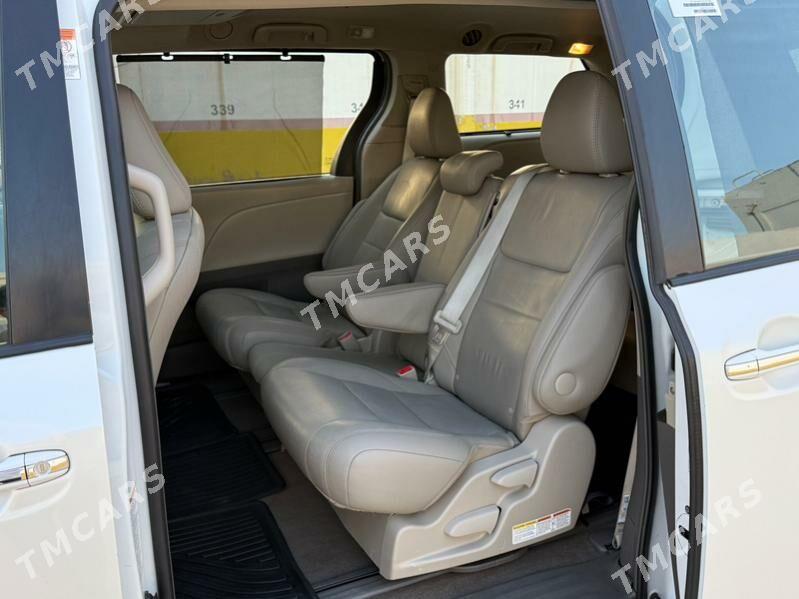 Toyota Sienna 2018 - 410 000 TMT - Ашхабад - img 6