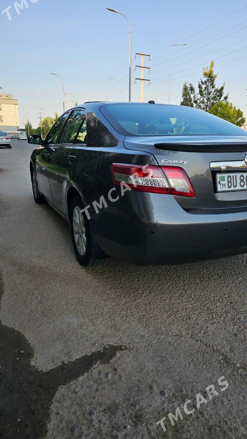Toyota Camry 2010 - 200 000 TMT - Мары - img 5