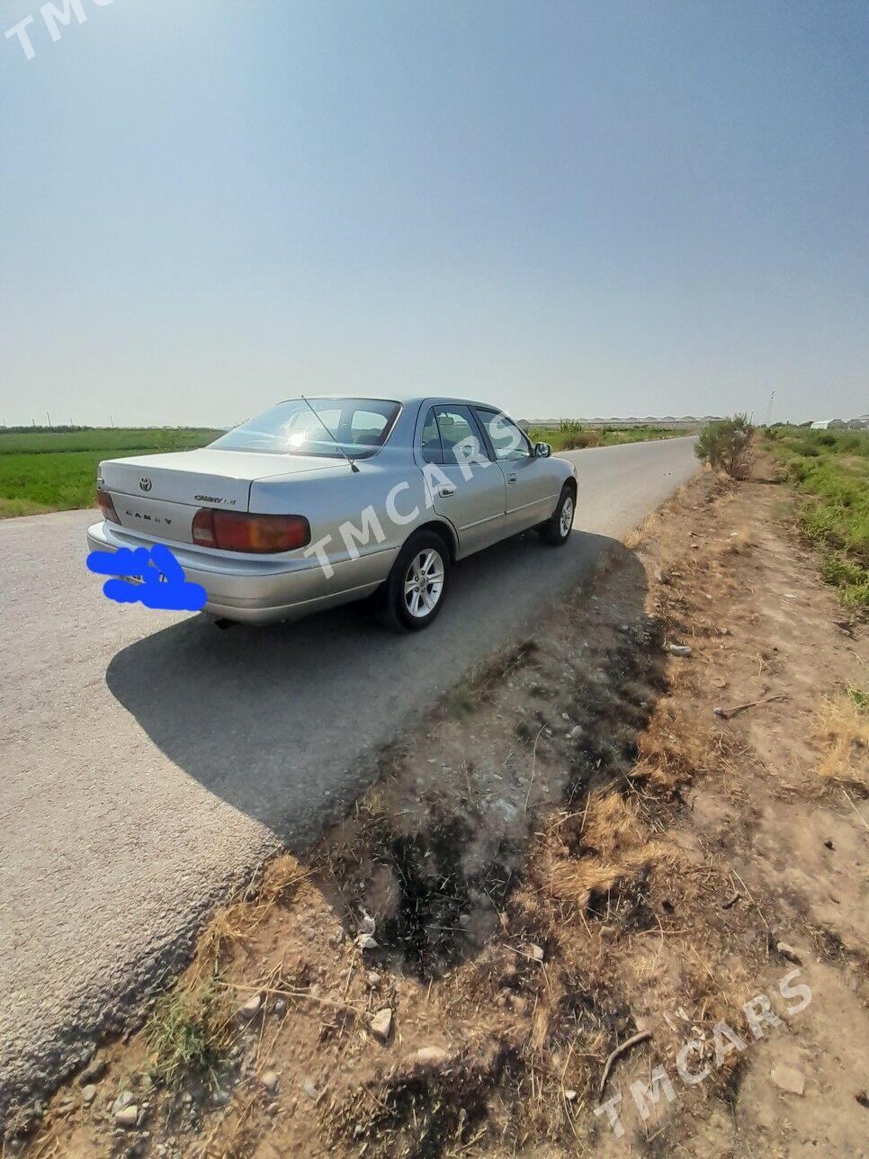 Toyota Camry 1992 - 70 000 TMT - Мары - img 2