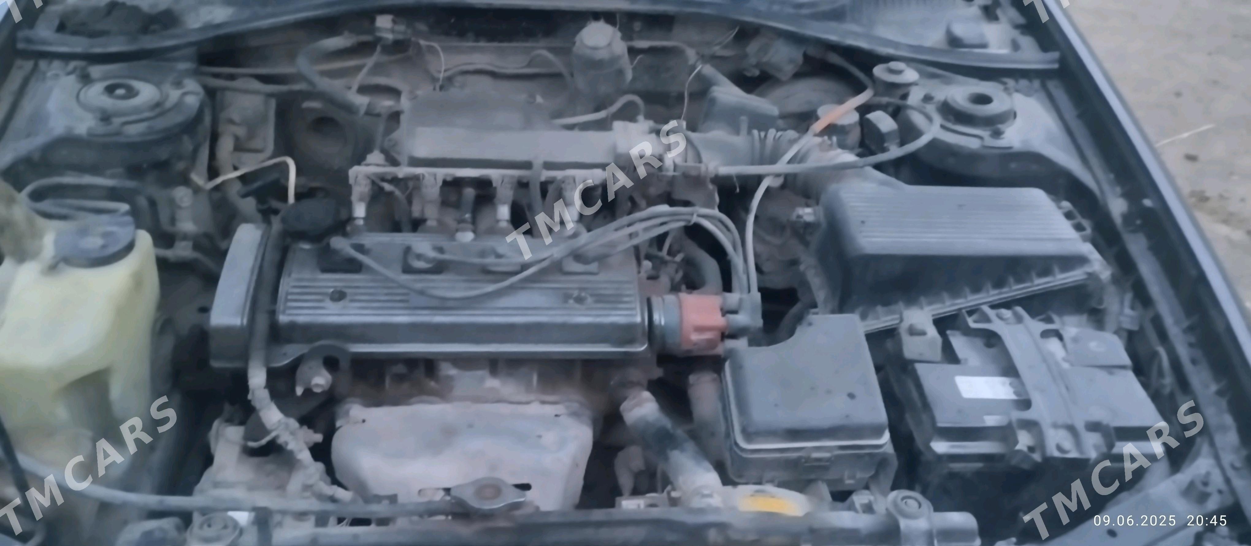 Toyota Carina 1994 - 75 000 TMT - Гороглы (Тагта) - img 4