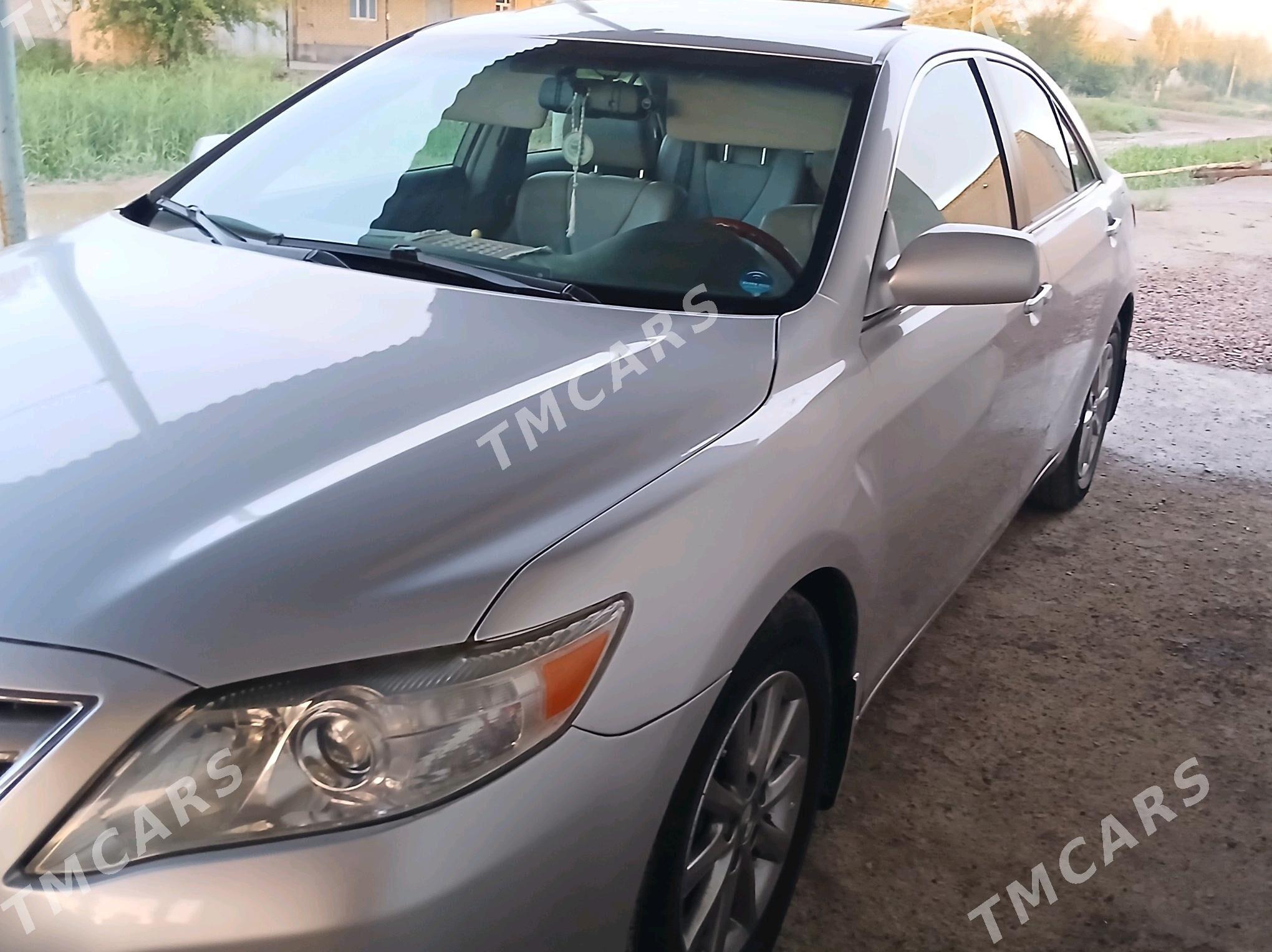 Toyota Camry 2010 - 220 000 TMT - Губадаг - img 8