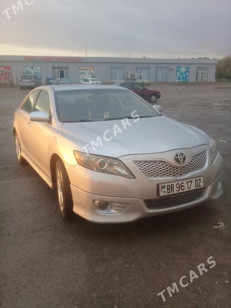 Toyota Camry 2011 - 200 000 TMT - Гурбансолтан Едже - img 7