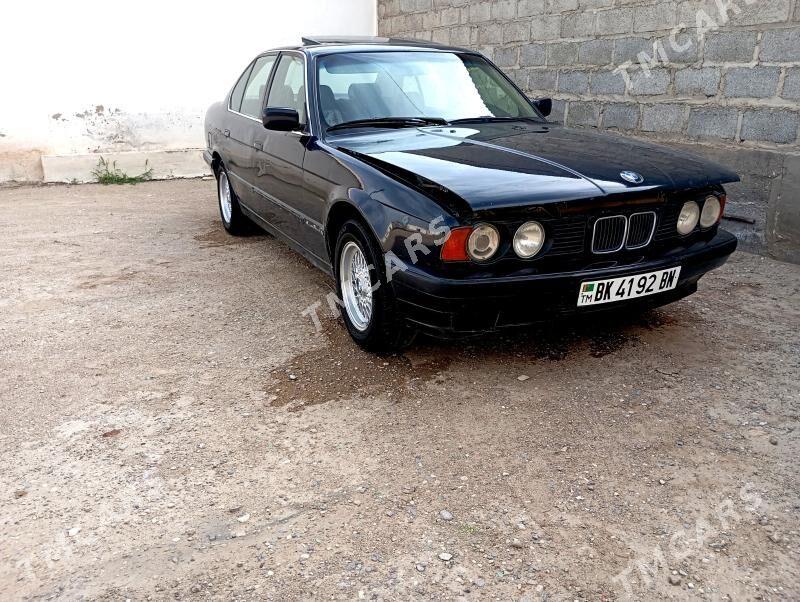 BMW 520 1993 - 30 000 TMT - Гумдаг - img 3
