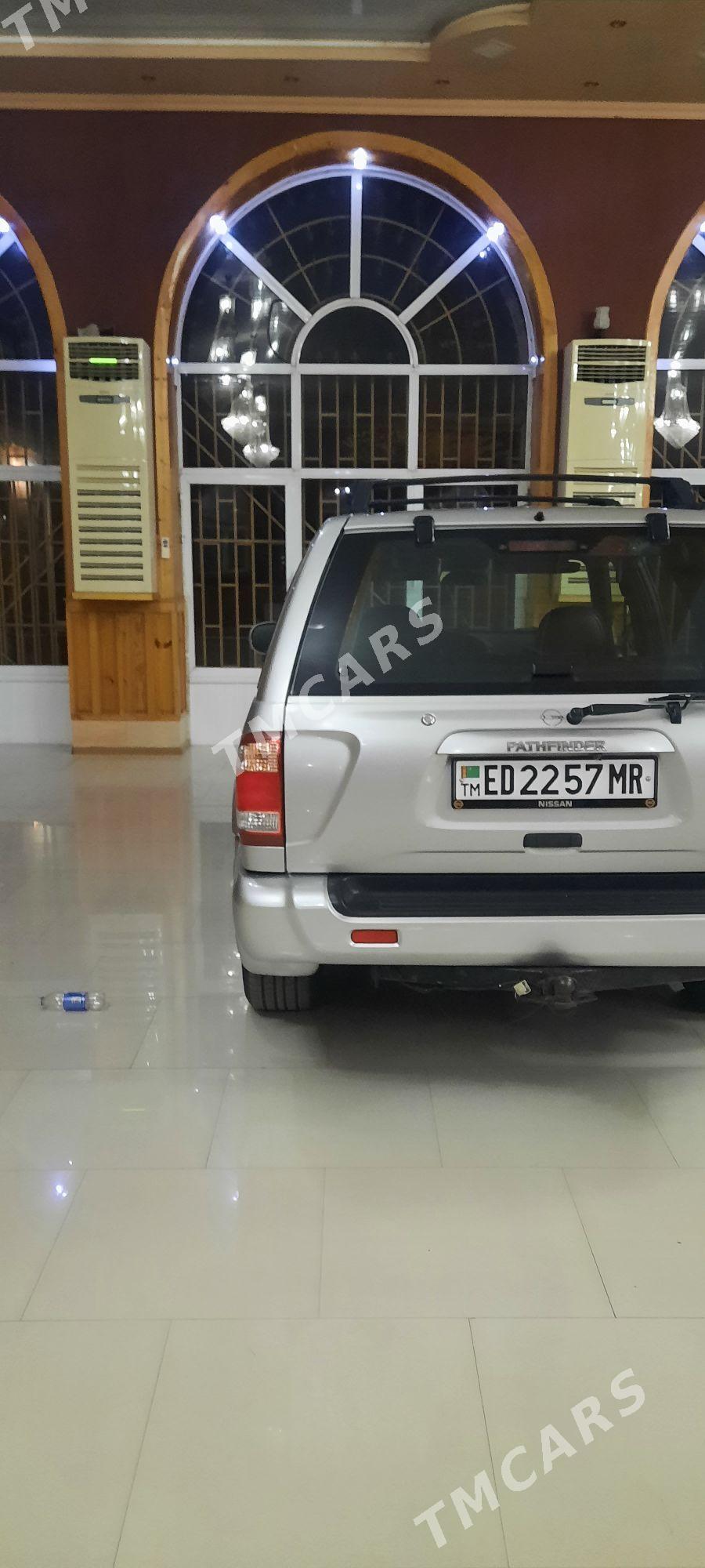 Nissan Pathfinder 2002 - 120 000 TMT - Мары - img 3