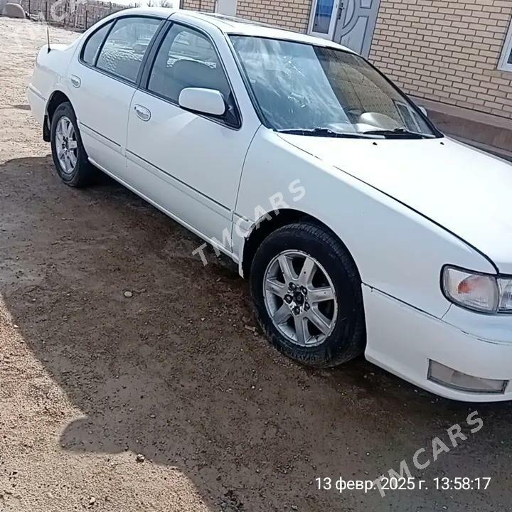 Infiniti I30 1997 - 55 000 TMT - Сакарчага - img 4