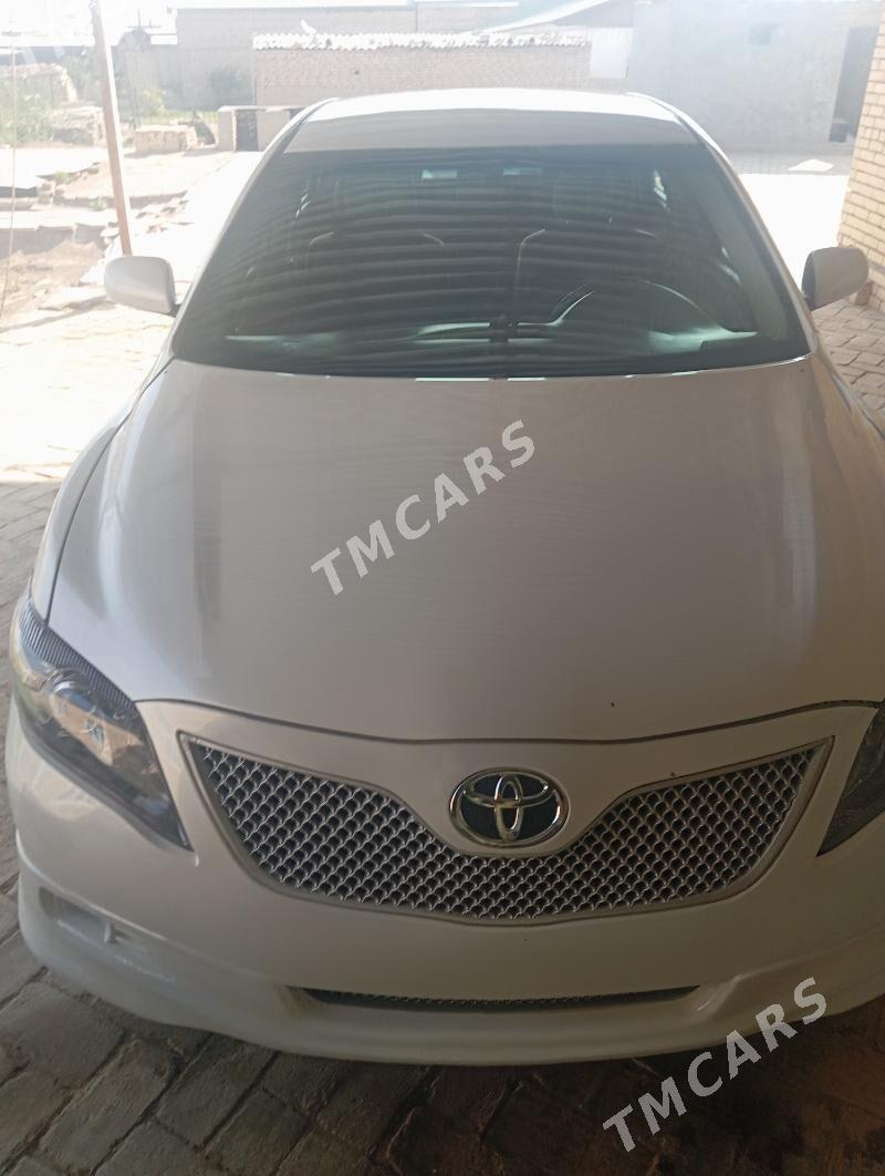 Toyota Camry 2011 - 170 000 TMT - Baýramaly - img 3