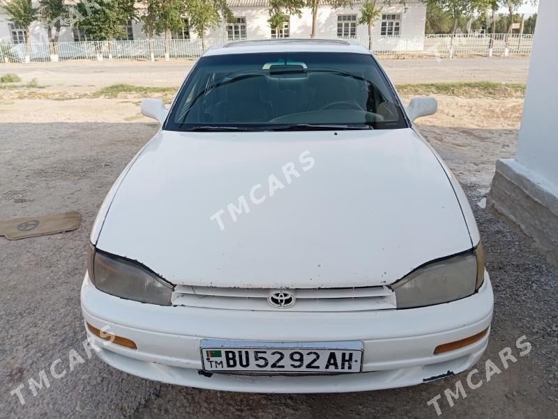 Toyota Camry 1993 - 65 000 TMT - Кака - img 5