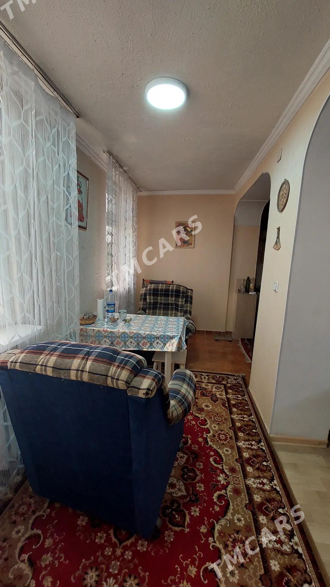 9 мкр 3 комнатная - Aşgabat - img 2