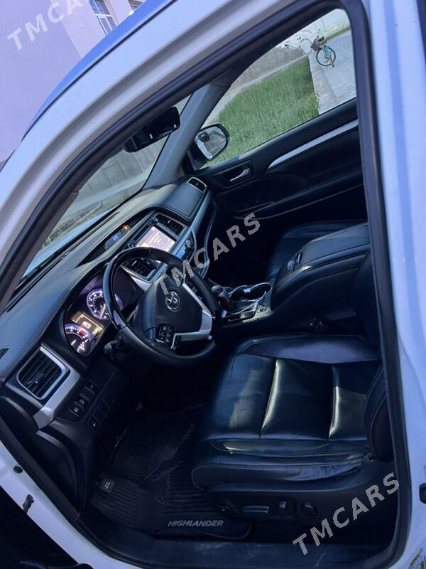 Toyota Highlander 2018 - 407 000 TMT - Дянев - img 6