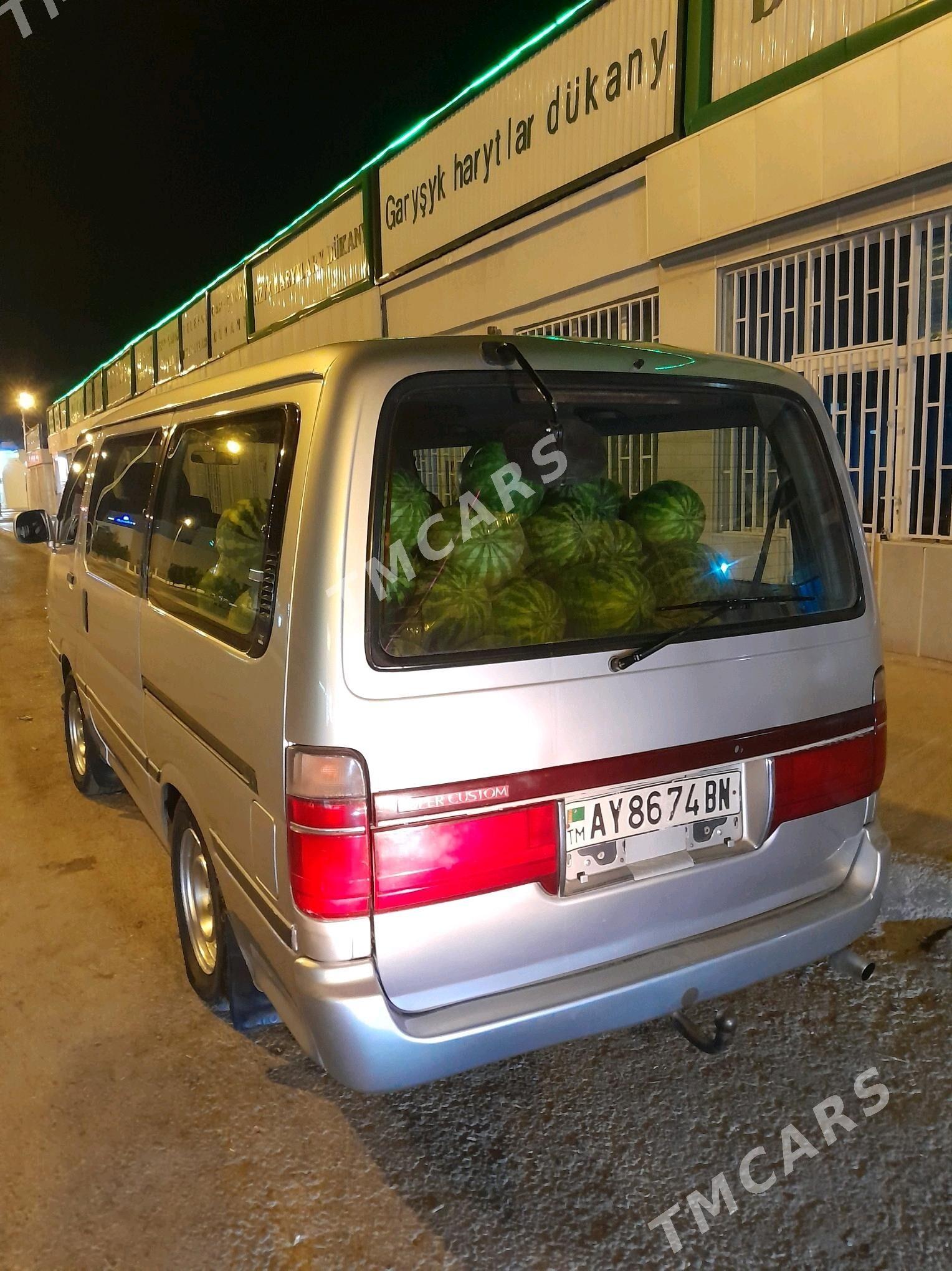 Toyota Hiace 1994 - 100 000 TMT - Gyzylarbat - img 3