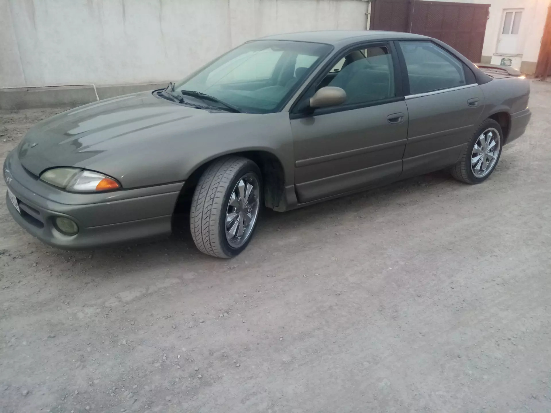 Dodge Avenger 1997 - 28 000 TMT - Дашогуз - img 2