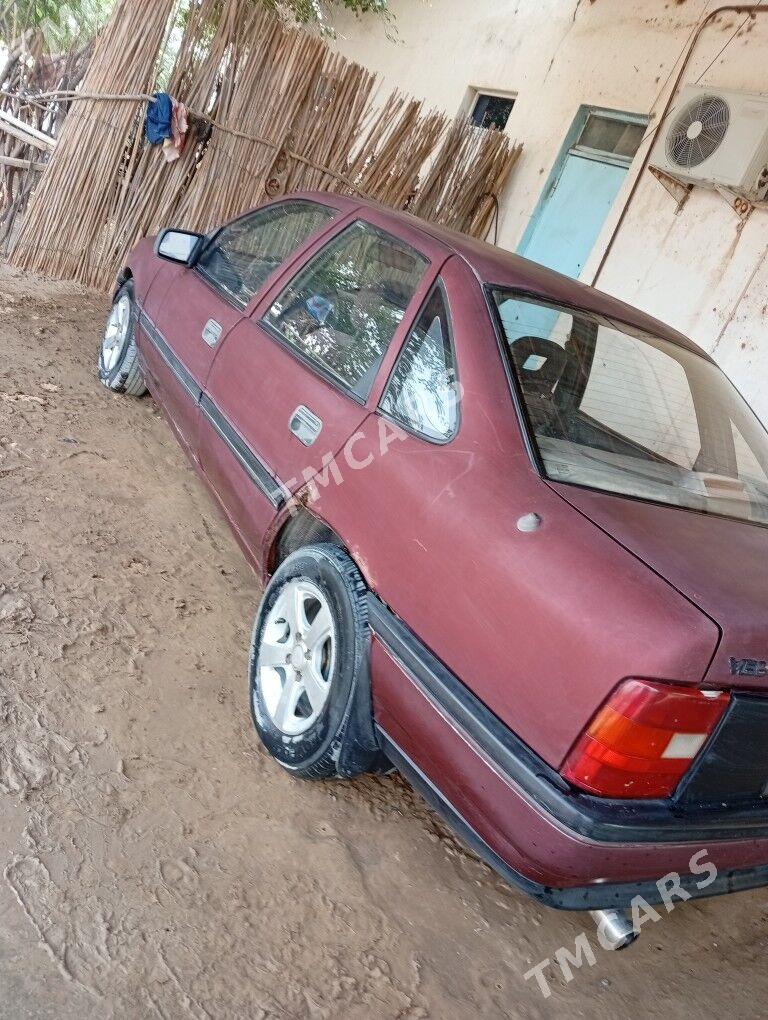 Opel Vectra 1991 - 25 000 TMT - Oguz han - img 4
