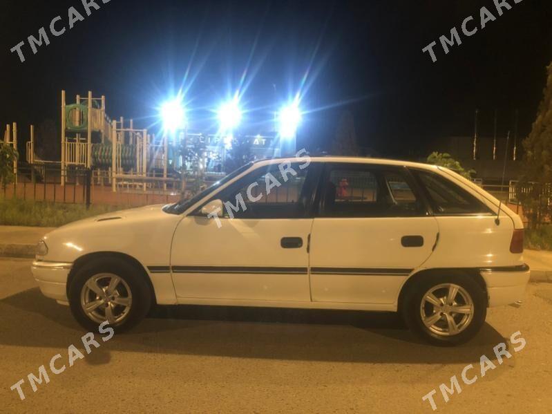 Opel Astra 1995 - 30 000 TMT - Мары - img 6
