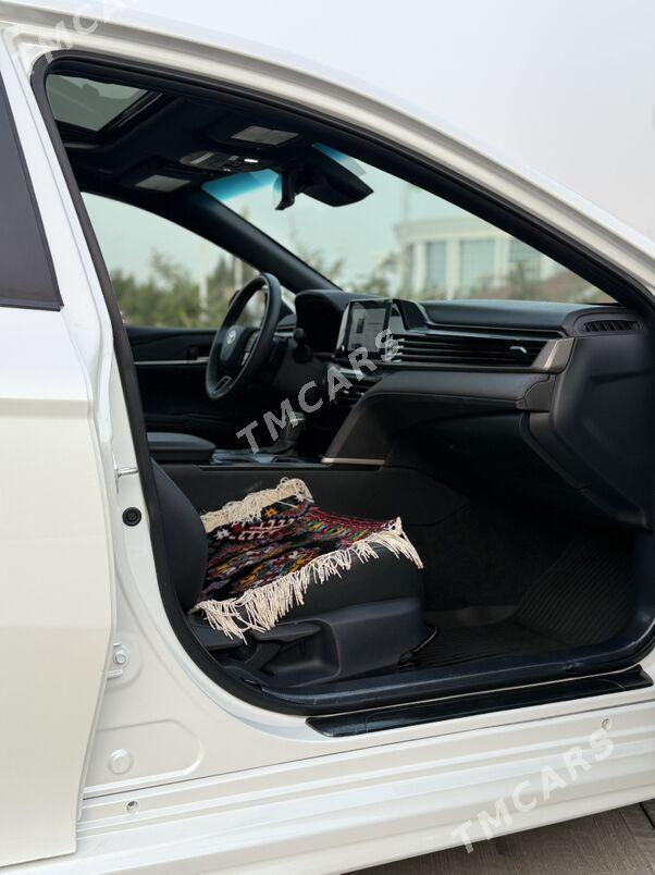Toyota Camry 2024 - 626 000 TMT - Türkmenabat - img 4