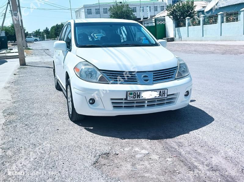 Nissan Versa 2009 - 100 000 TMT - Änew - img 4