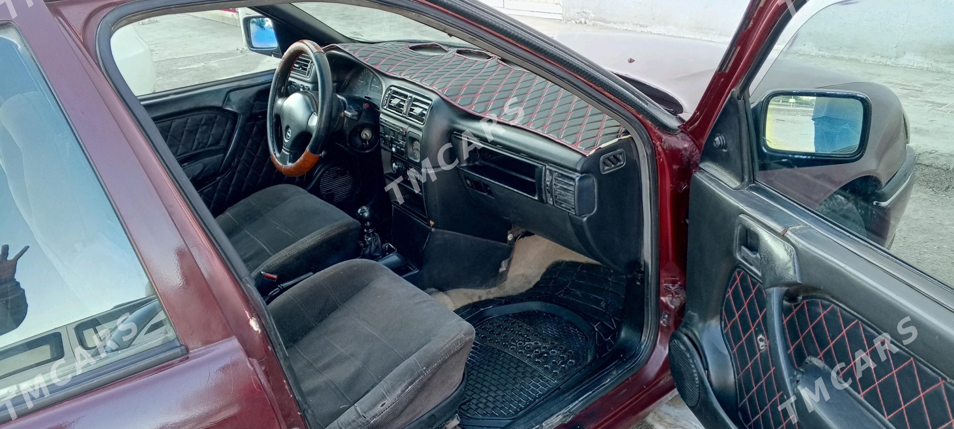 Opel Vectra 1990 - 23 000 TMT - Mary - img 2