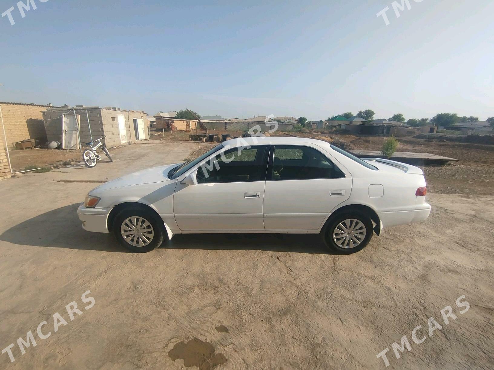 Toyota Camry 1997 - 135 000 TMT - Бабадайхан - img 4