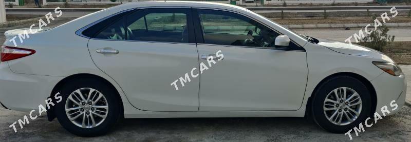 Toyota Camry 2015 - 295 000 TMT - Ак-Бугдайский этрап - img 3