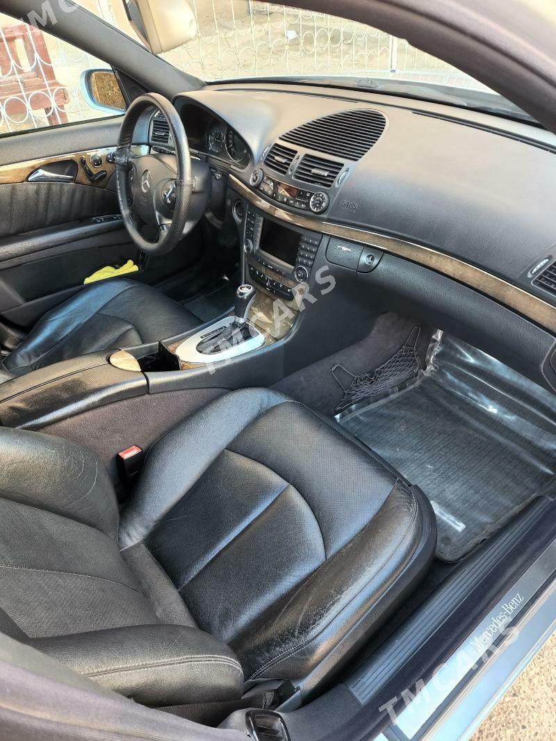 Mercedes-Benz E320 2003 - 160 000 TMT - Mary - img 2