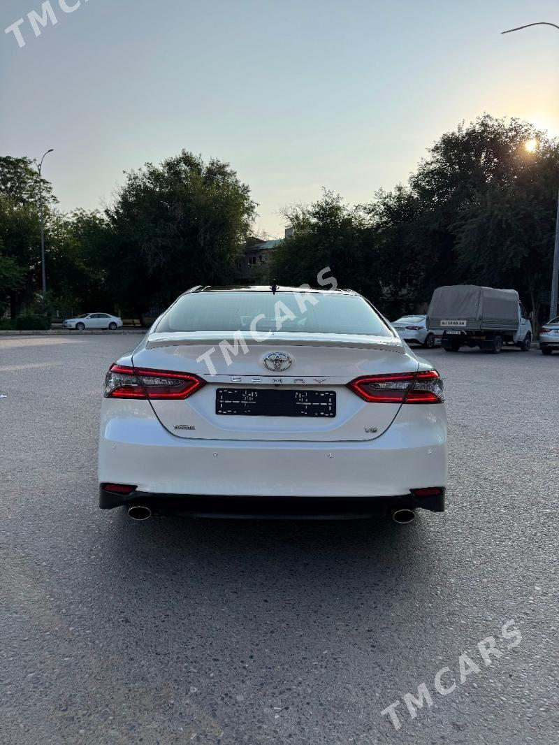 Toyota Camry 2018 - 300 000 TMT - Çehow köç. (A.Nyýazow şaýoly) - img 4