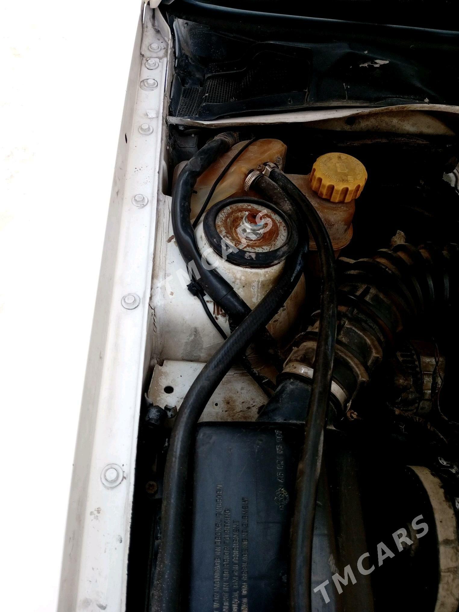 Opel Vectra 1992 - 27 500 TMT - Мары - img 5